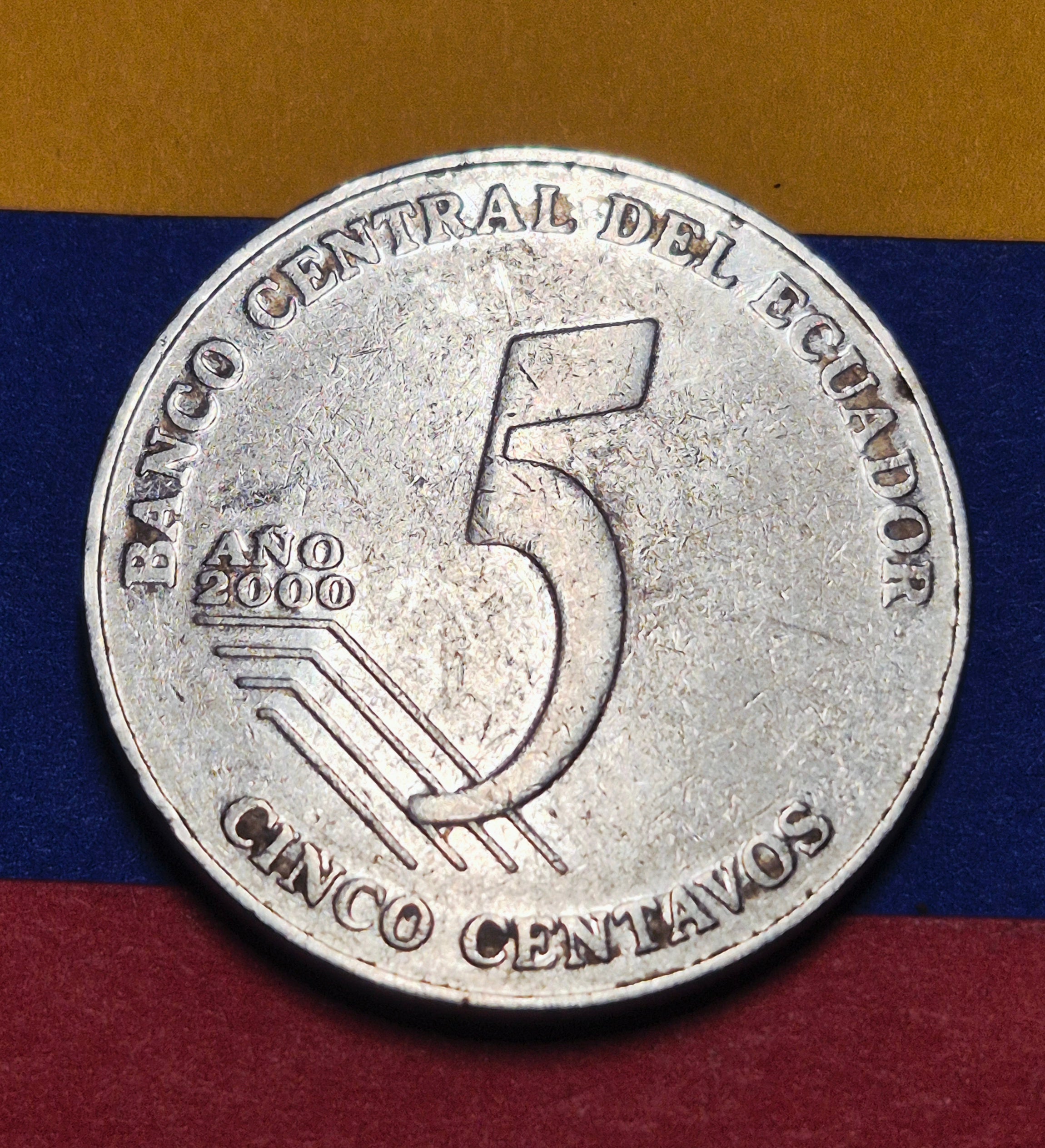 2000 Republic of Ecuador 5 Centavos — Modern Era — Juan Montalvo Portrait — Fine+ to VF