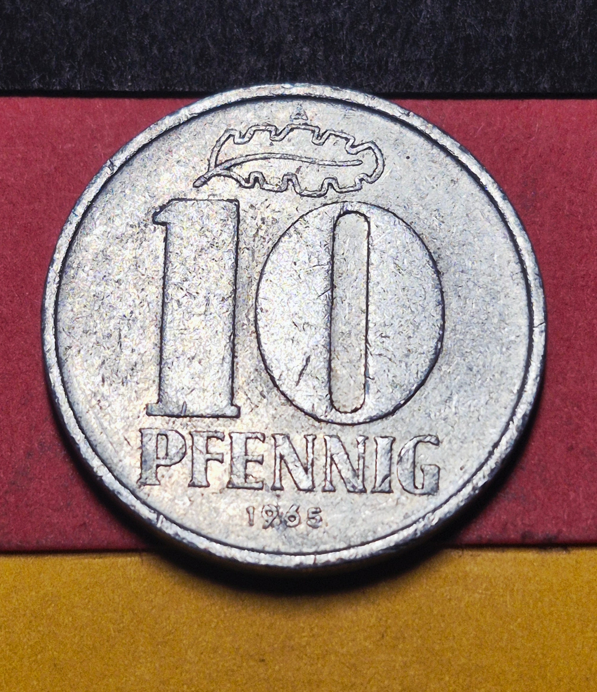 1965 East Germany (DDR) 10 Pfennig — Cold War / Deutsche Demokratische Republik — Hammer and Compass — F+ to VF