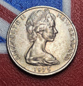 1975 New Zealand 10 Cents — Elizabeth II / Maori Koruru Carved Head — Copper-Nickel — VF+