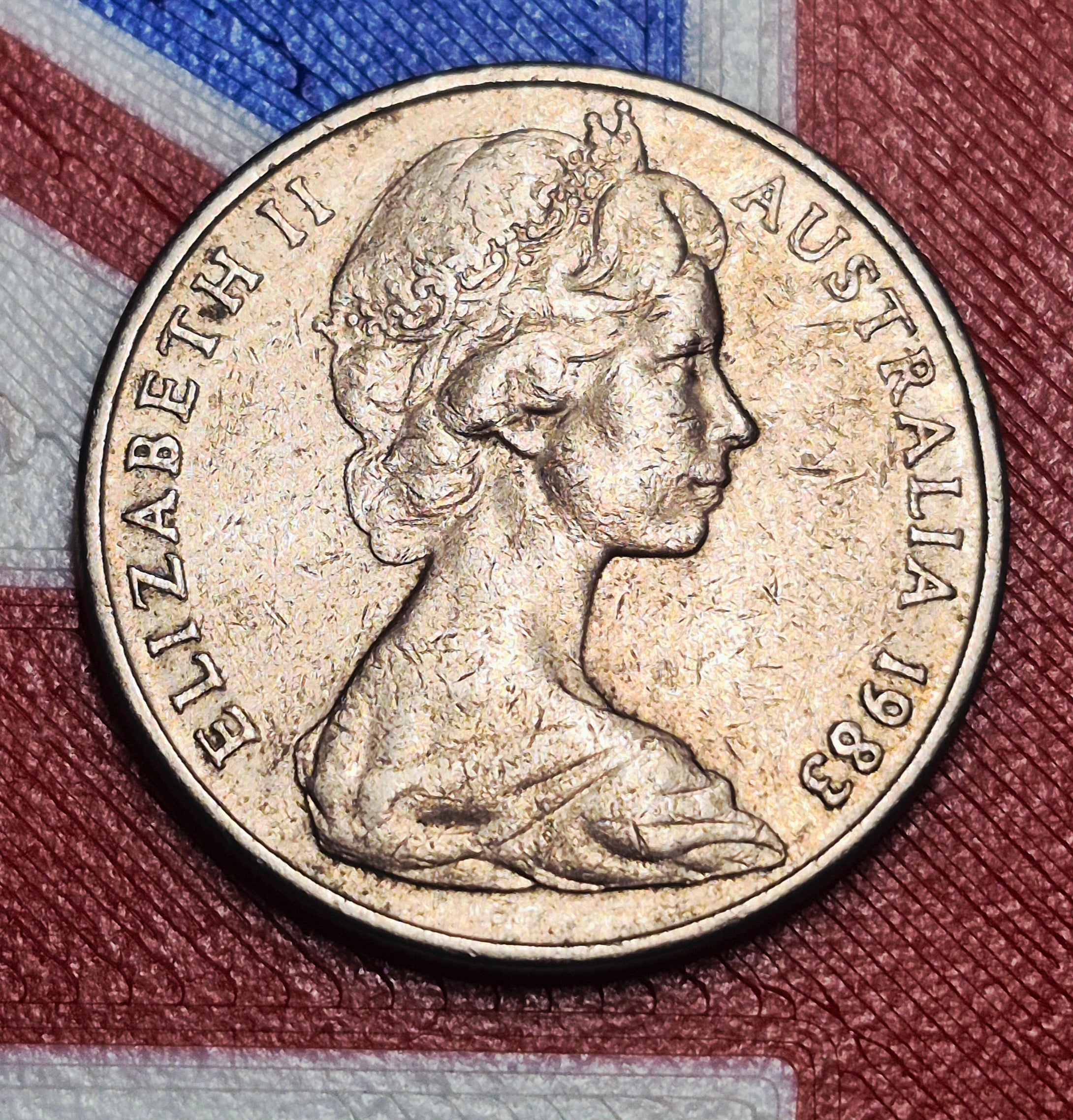 1983 Australia 10 Cents — Elizabeth II / Superb Lyrebird — Stuart Devlin Design — F to VF